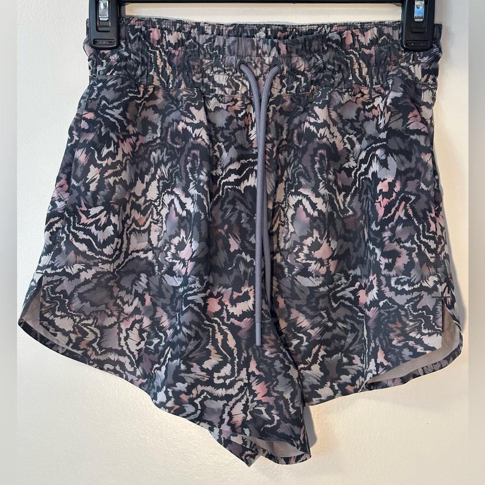Athleta Crossroads Shorts size XXS